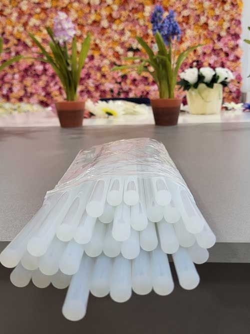 Klej termiczny 11,2*300 mm, 1 kg.