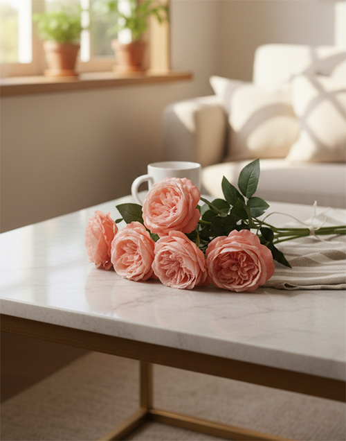 Sztuczne róże na długich szypułkach